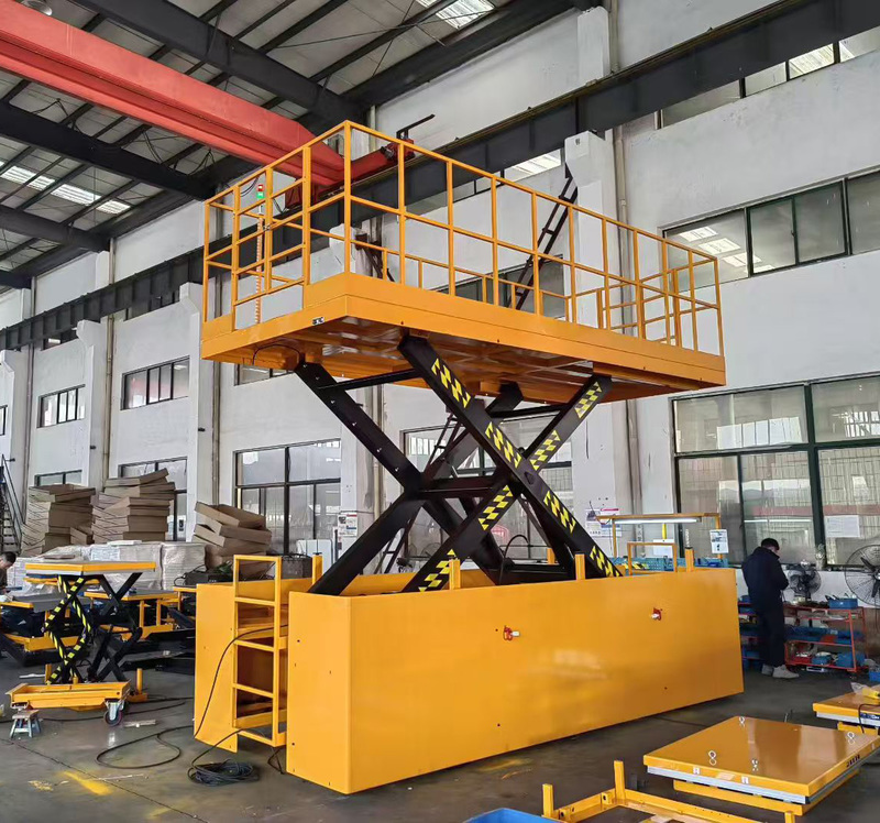 鹤壁带围栏液压升降平台